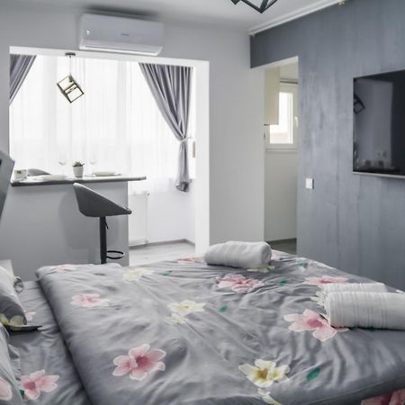 Ferienwohnung Garsoniera Anca Turda Exterior foto